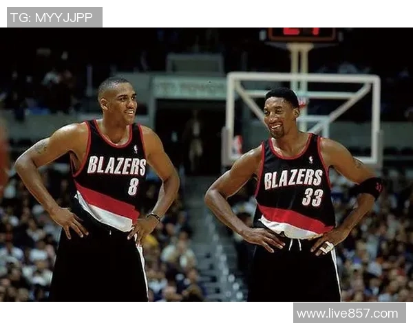 2009年湖人对阵火箭的经典对决回顾与分析