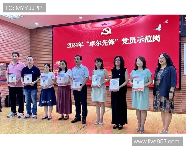 乒乓球传奇王秀英的辉煌生涯与心路历程深度对话